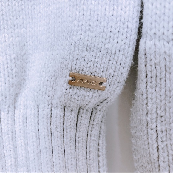 Tommy Hilfiger Long Sleeve Pullover Sweater - Picture 9 of 10